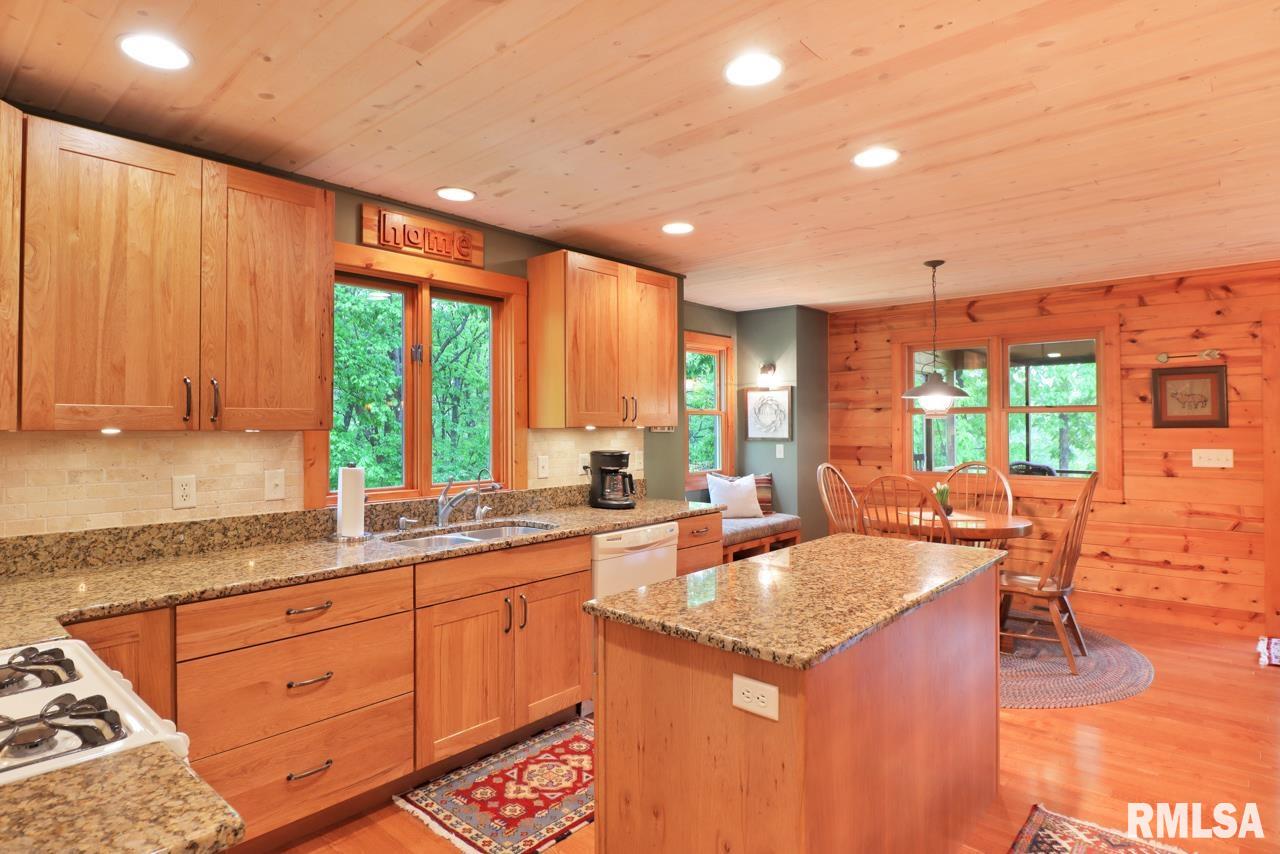 30731 Tyrrell Road Mackinaw, IL 61755 - Photo 12 of 43