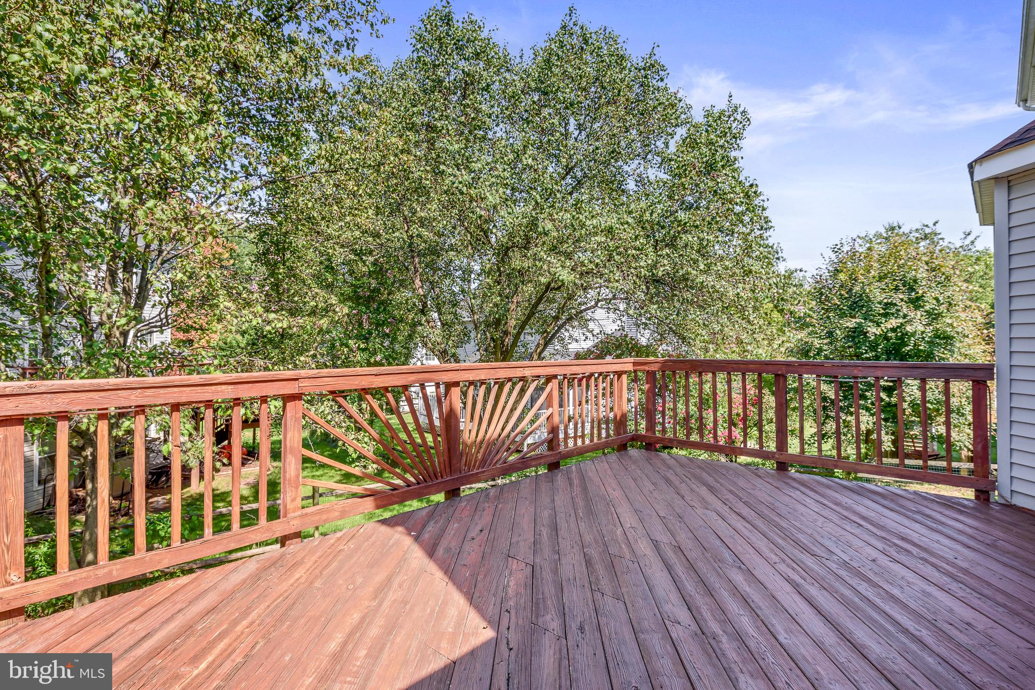46490 Cedarhurst Drive Sterling, VA 20165 - Photo 12 of 37 Deck