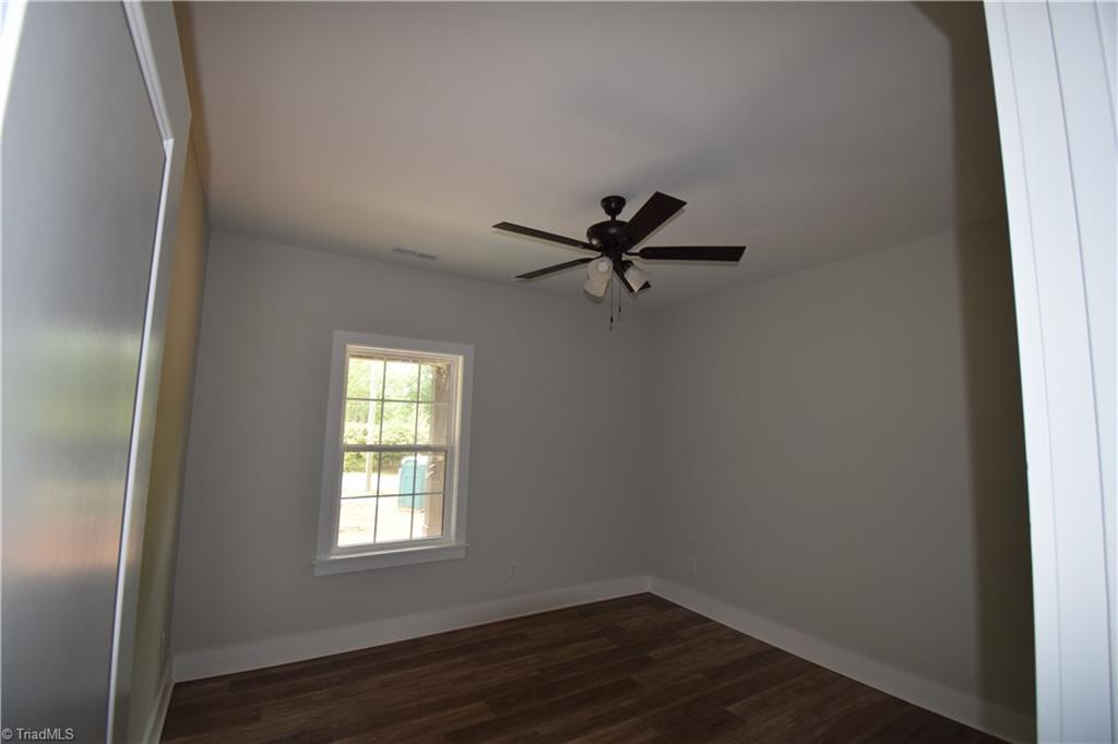 7253 Yadkinville Road Pfafftown, NC 27040 - Photo 8 of 14 Gallery Image 8