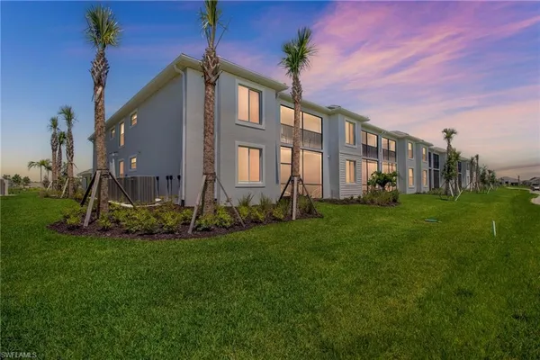 $340,000 | 15265 Grn Acrs Avenue, Unit 226, Babcock Ranch, FL 33982