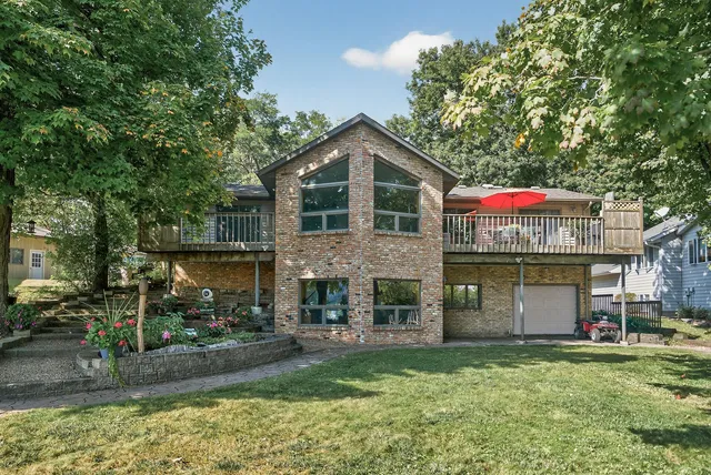 $1,599,000 | 55 Interlachen Drive, Excelsior, MN 55331