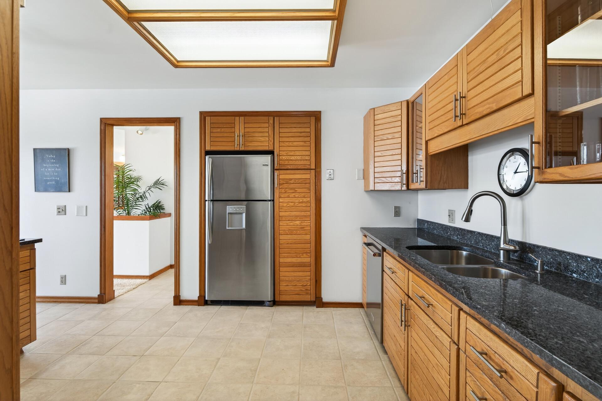 55 Interlachen Drive Excelsior, MN 55331 - Photo 18 of 101