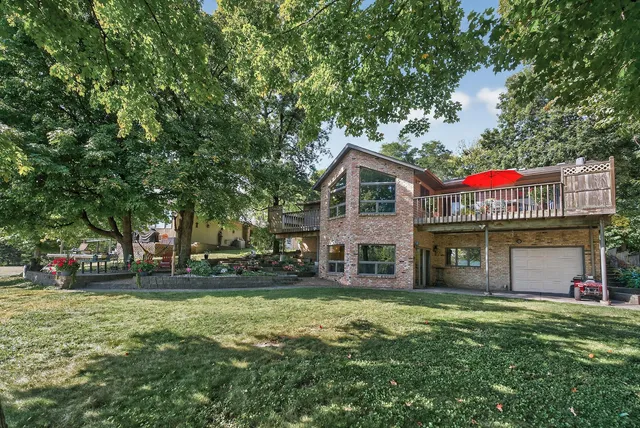 $1,599,000 | 55 Interlachen Drive, Excelsior, MN 55331