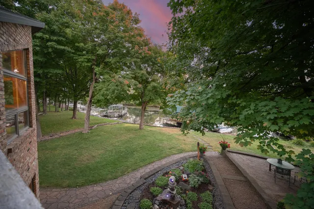 $1,599,000 | 55 Interlachen Drive, Excelsior, MN 55331