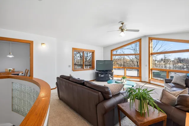 $1,599,000 | 55 Interlachen Drive, Excelsior, MN 55331