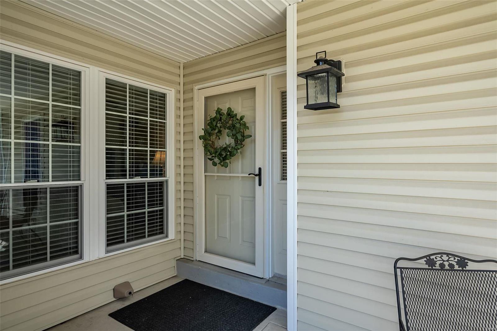 558 Oak Ridge Trails Court Ballwin, MO 63021 - Photo 3 of 44 Gallery Image 3