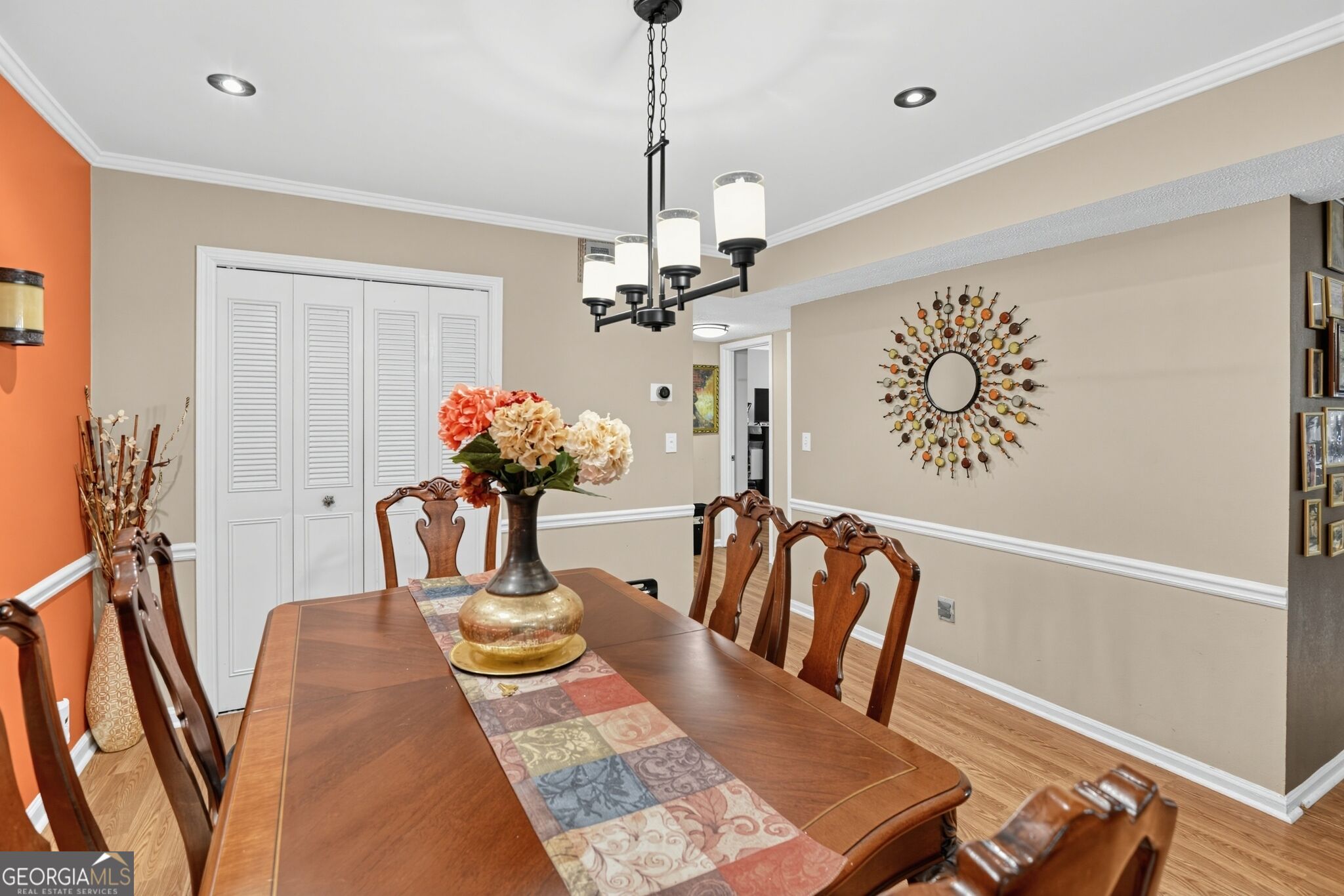 6851 Roswell Road, Unit Q 8 Sandy Springs, GA 30328 - Photo 14 of 28 Gallery Image 14