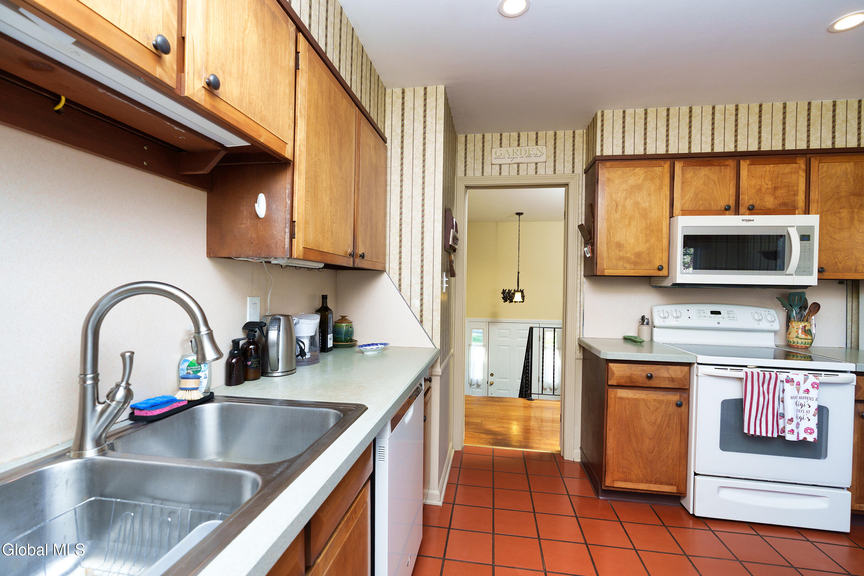 3158 Lone Pine Road Guilderland, NY 12303 - Photo 19 of 61 051-3158-Lone-Pine-Road-Guilderland-NY-1