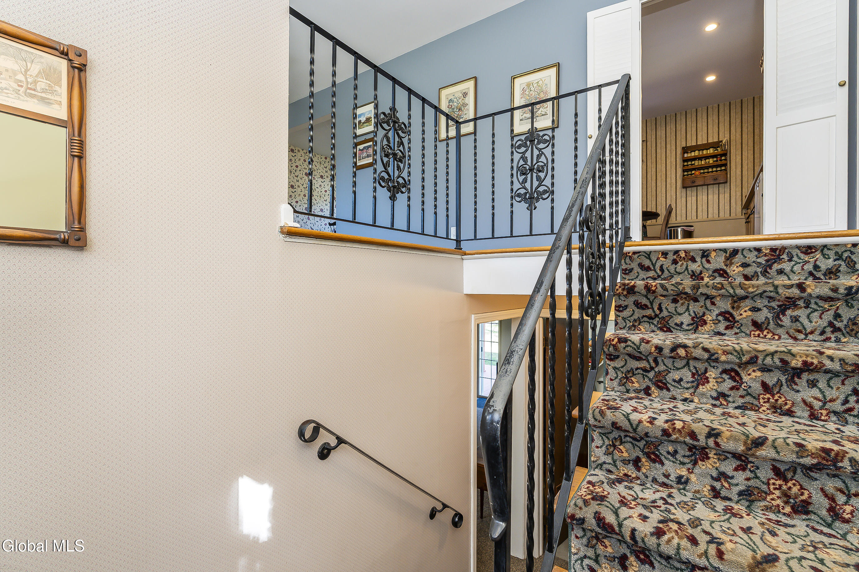 3158 Lone Pine Road Guilderland, NY 12303 - Photo 6 of 61 007-3158-Lone-Pine-Road-Guilderland-NY-1