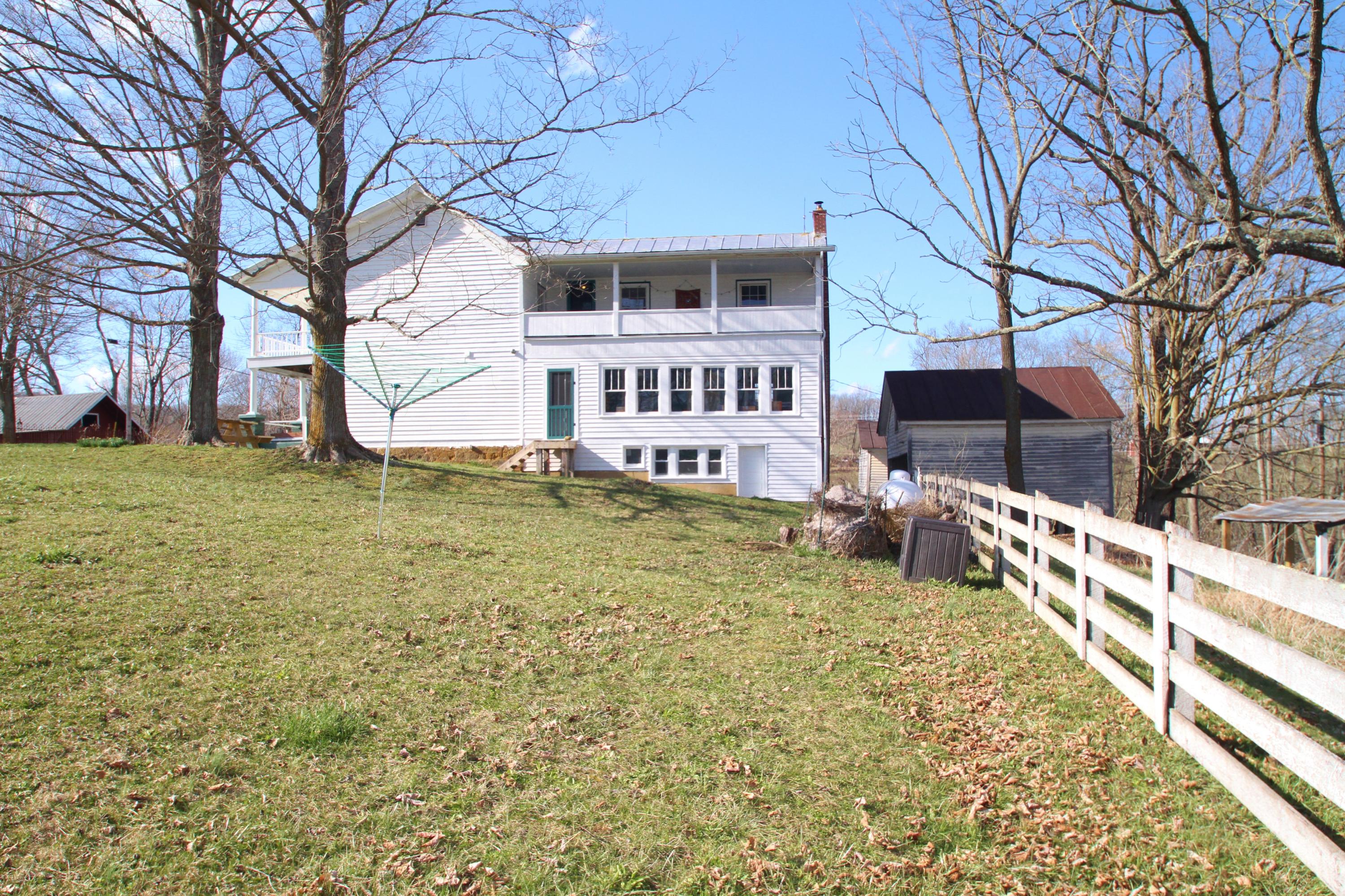 2258 Stringtown Road Sinks Grove, WV 24976 - Photo 5 of 103 Gallery Image 5
