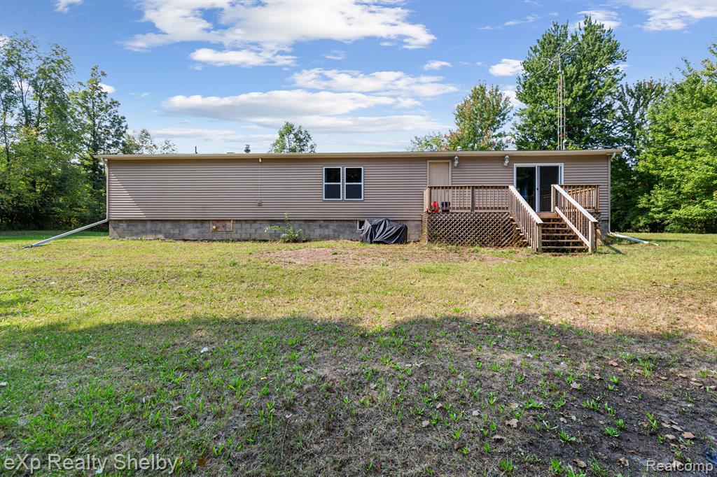 7125 Bray Road Vassar, MI 48768 - Photo 2 of 35