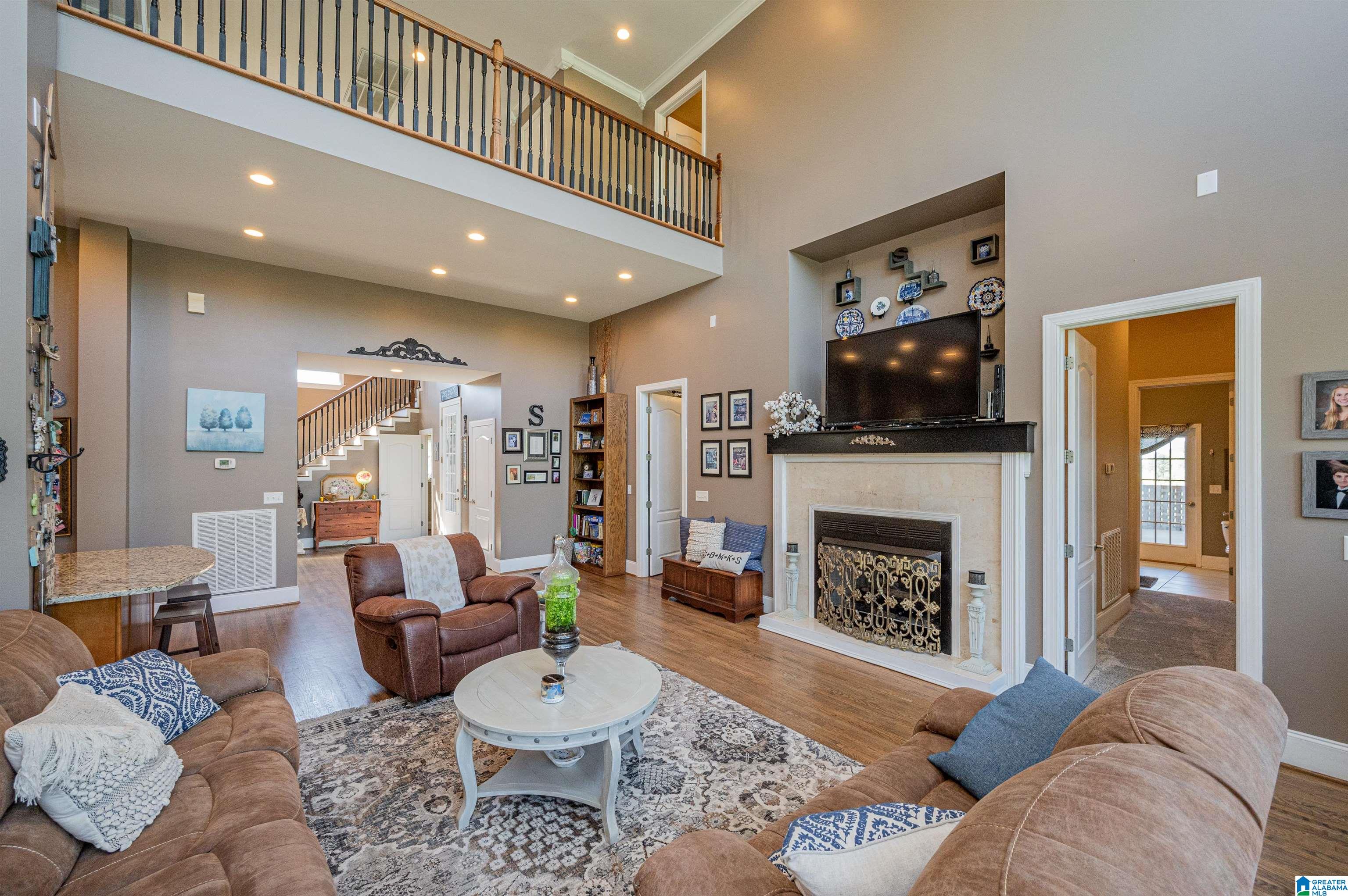 108 Hampton Cove Pelham, AL 35124 - Photo 8 of 50
