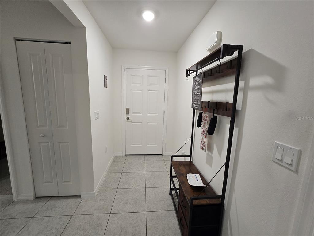 15271 Green Jay Road Weeki Wachee, FL 34614 - Photo 3 of 25