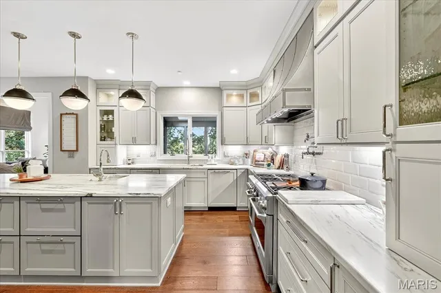 $1,849,000 | 16907 Lewis Spring Drive, Wildwood, MO 63005