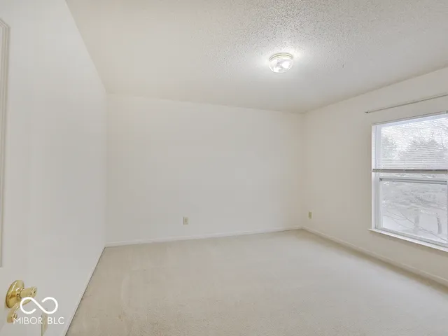 $385,000 | 10403 Bicknell Circle, Fishers, IN 46038