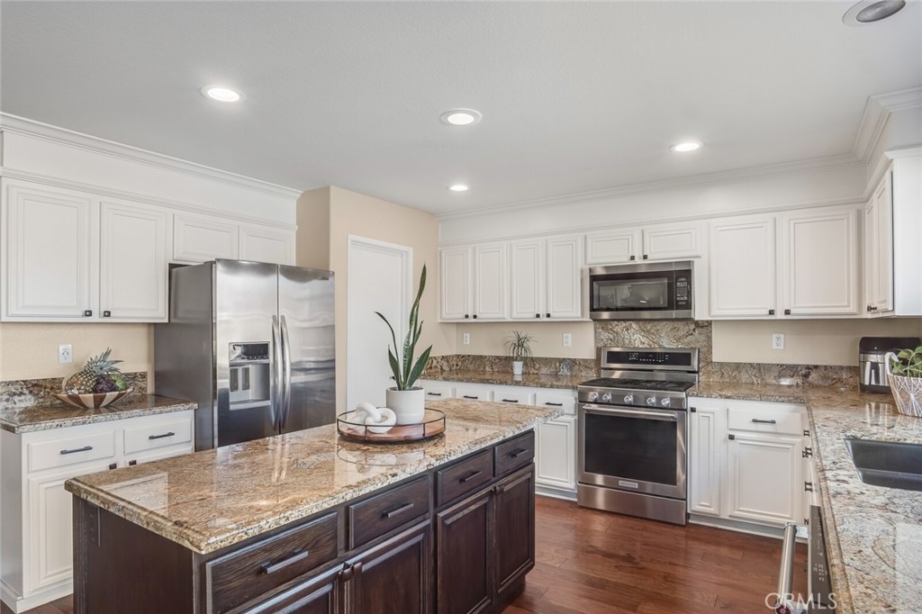 4330 Forest Ranch Way Oceanside, CA 92057 - Photo 18 of 46