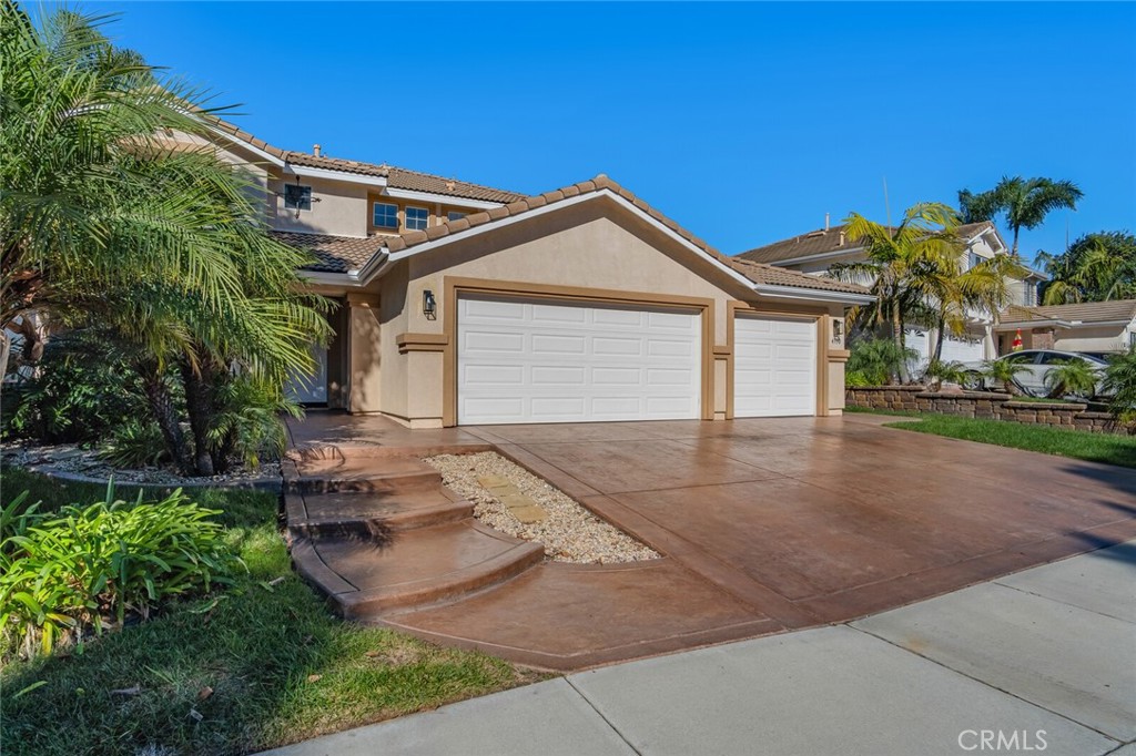 4330 Forest Ranch Way Oceanside, CA 92057 - Photo 5 of 51 Walk up the steps to the welcoming porch and front door and step inside.