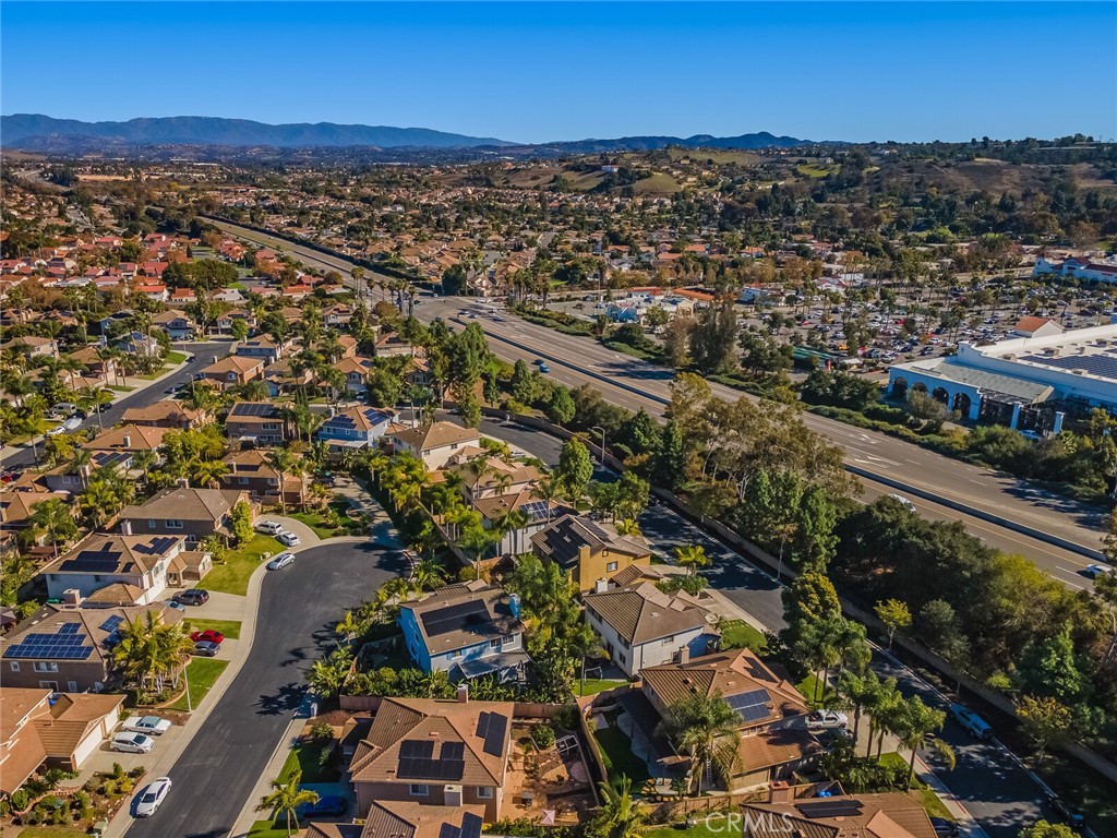 4330 Forest Ranch Way Oceanside, CA 92057 - Photo 8 of 46