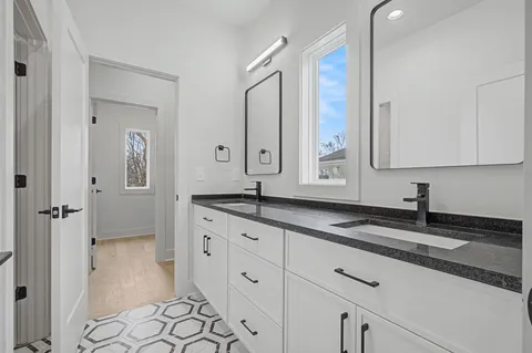 $665,000 | 932 A Spain Avenue, Nashville, TN 37216