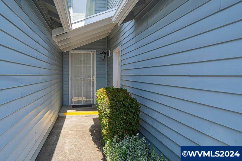 3690 Bell Road Northeast Salem, OR 97301 - Photo 4 of 24