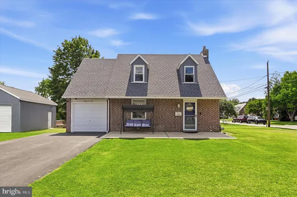 $300,000 | 306 Burk Avenue, Ridley Park, PA 19078