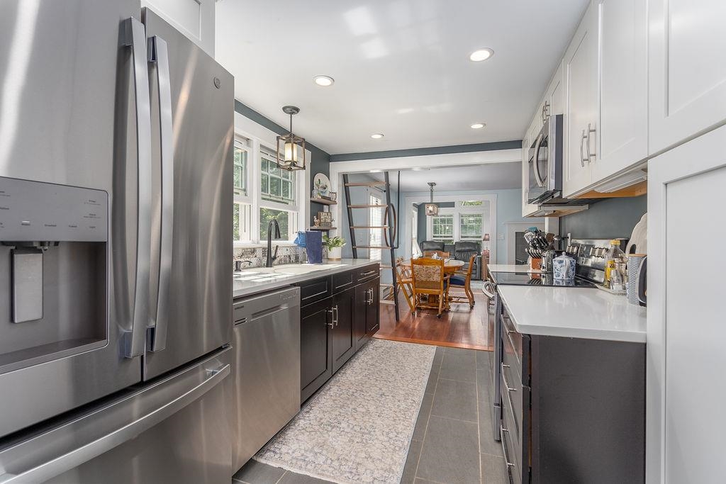 8 Fire Road 13 Strafford, NH 03884 - Photo 2 of 40