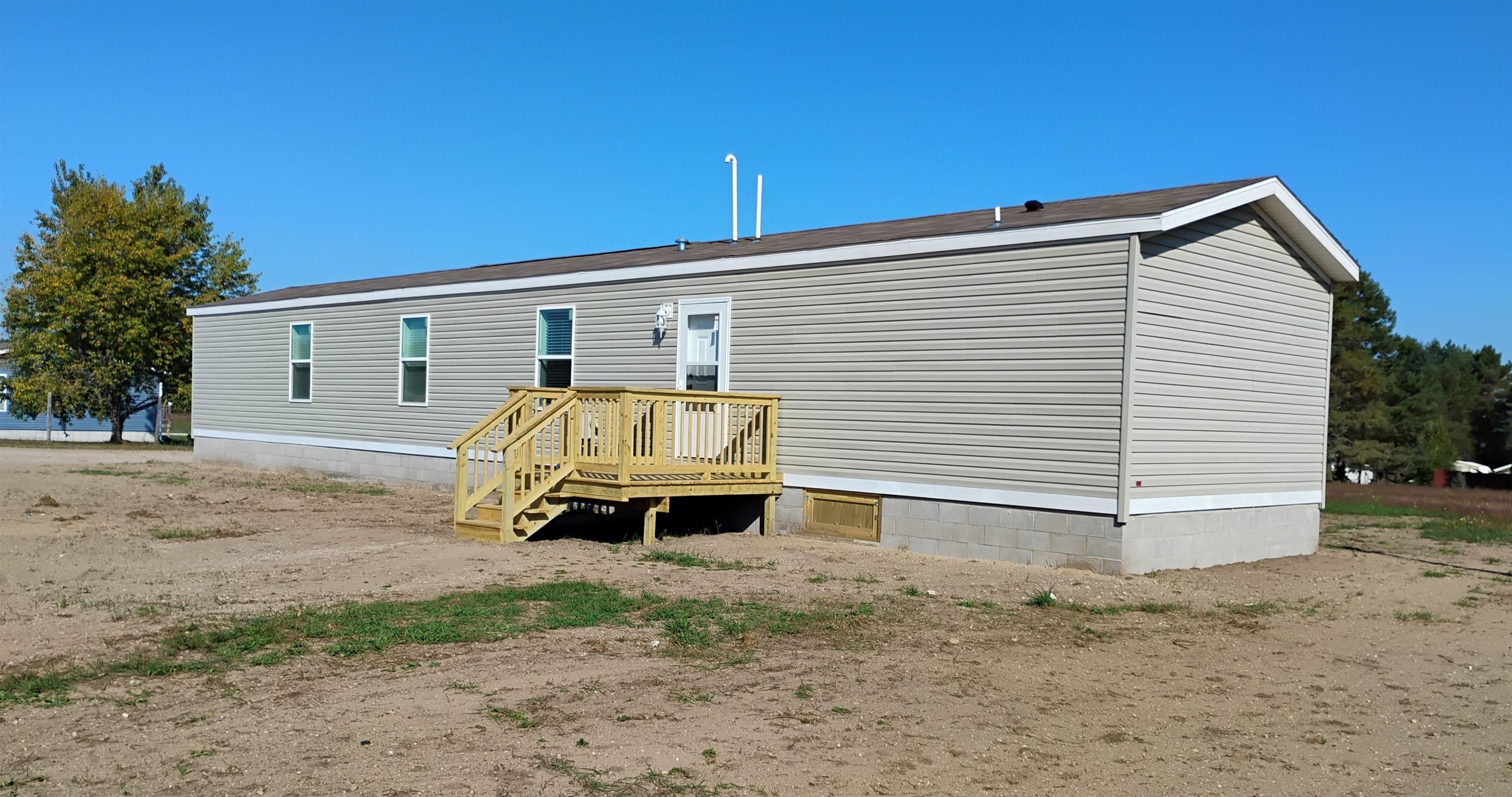 6235 Gonyer Road Southwest Fife Lake, MI 49633 - Photo 2 of 18 1939099-33eb9f1d-2491-45bc-a3e7-aae4134e6fb8.JPG