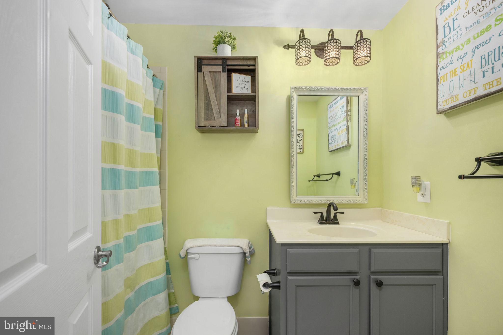 17230 Library Boulevard Ruther Glen, VA 22546 - Photo 36 of 81