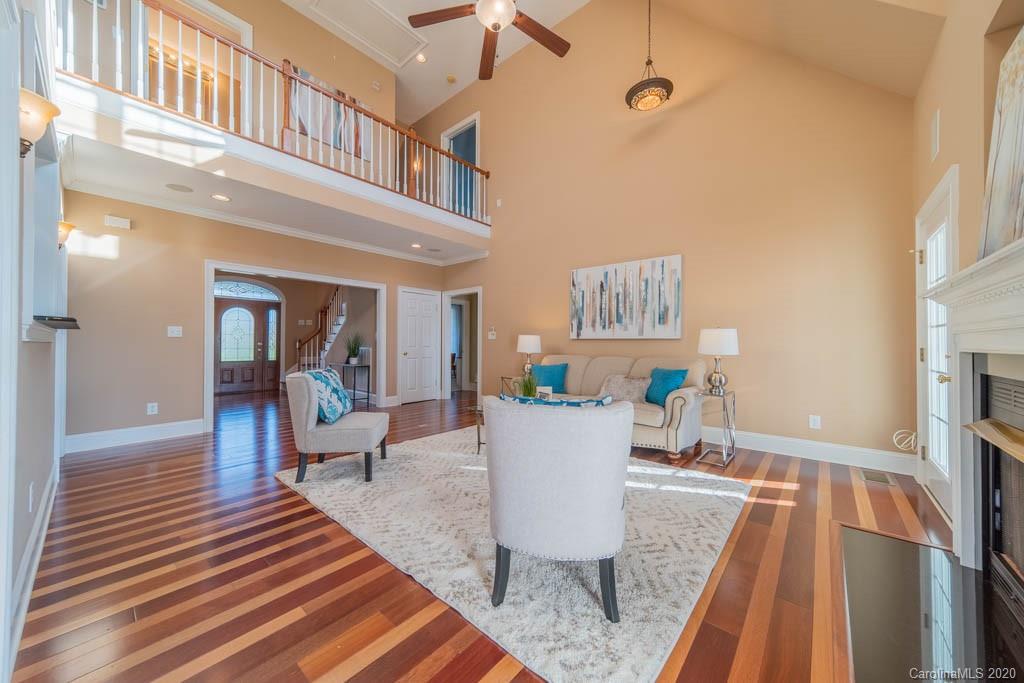 1121 Crossland Road Clover, SC 29710 - Photo 14 of 48