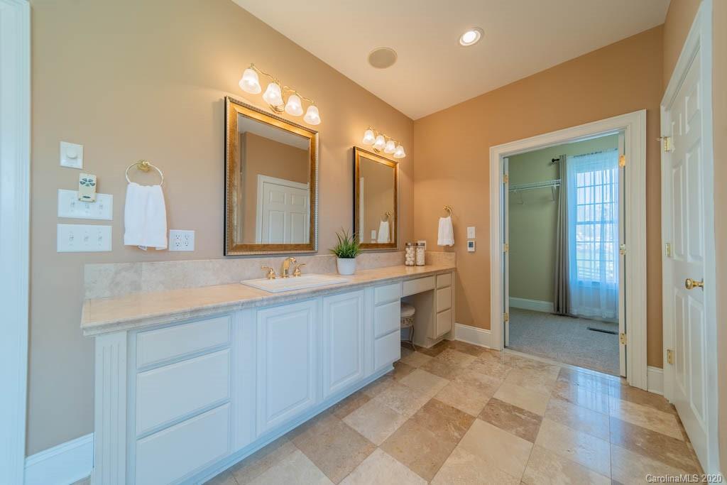1121 Crossland Road Clover, SC 29710 - Photo 28 of 48