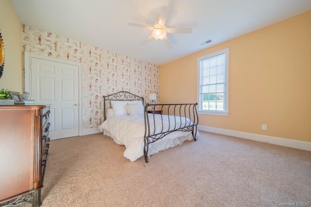 1121 Crossland Road Clover, SC 29710 - Photo 36 of 48
