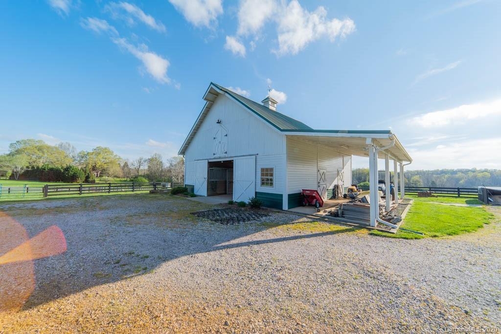 1121 Crossland Road Clover, SC 29710 - Photo 47 of 48