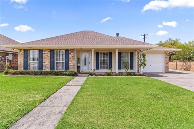2 Cobblestone West Houma, LA 70360 - Photo 1 of 15