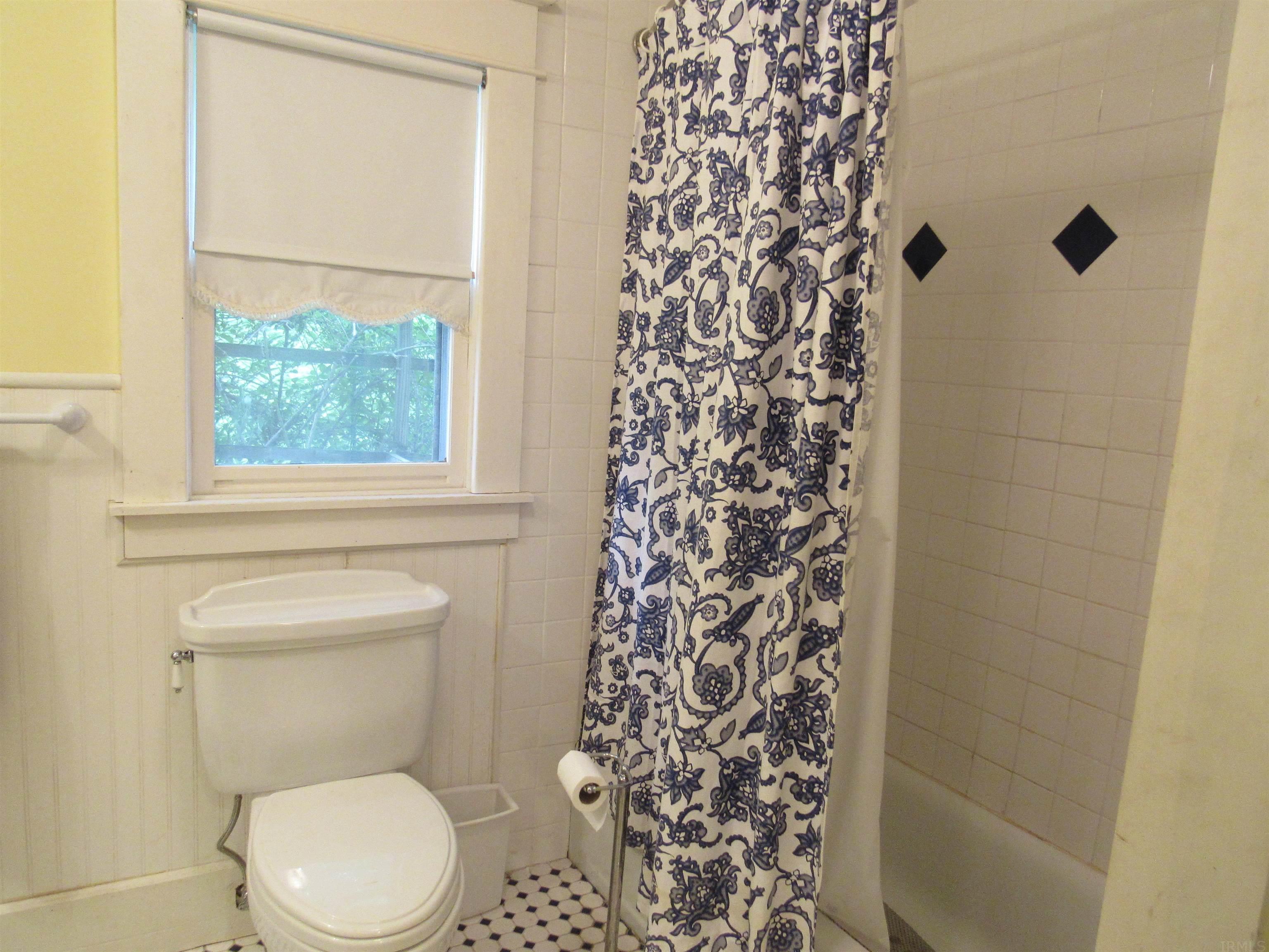 905 North Greenbriar Road Muncie, IN 47304 - Photo 19 of 32 Gallery Image 19