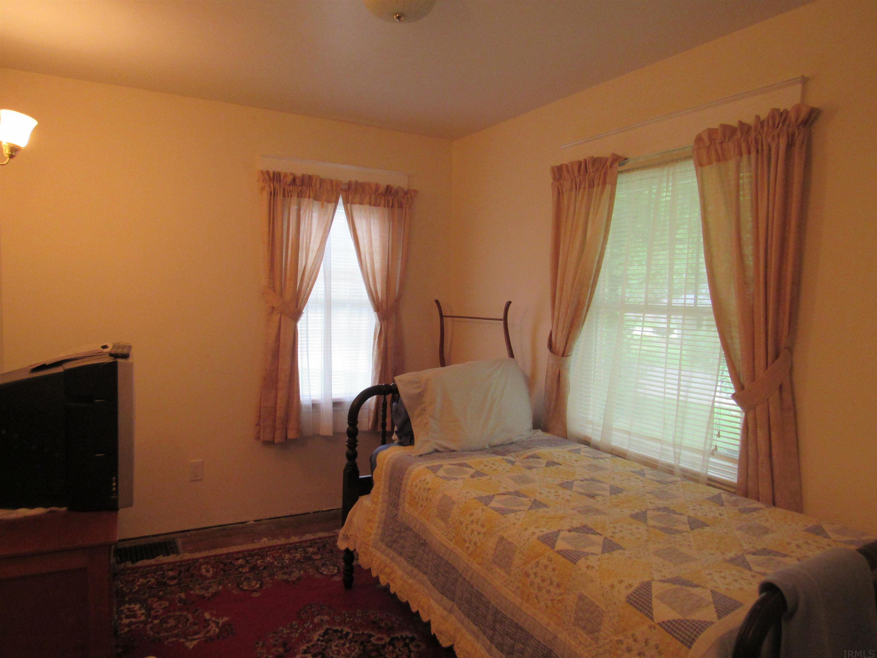 905 North Greenbriar Road Muncie, IN 47304 - Photo 23 of 32 Gallery Image 23