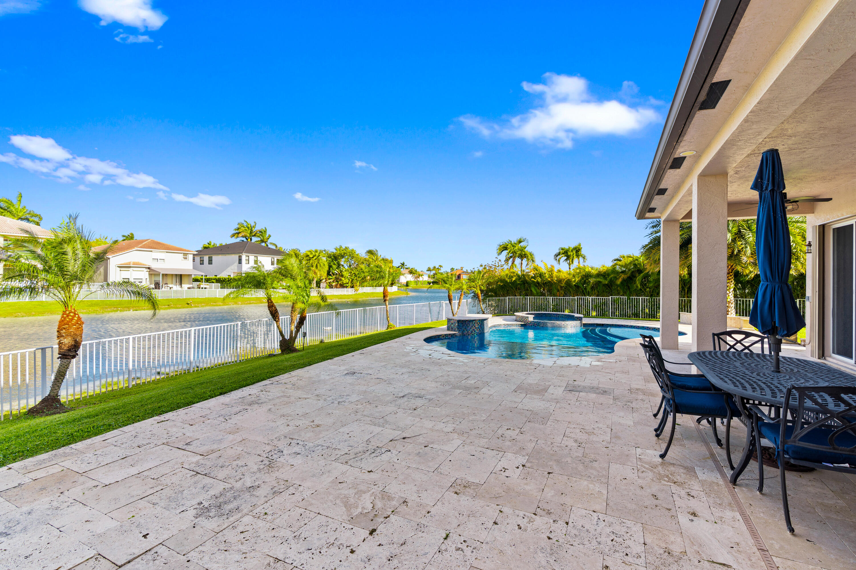 5422 Southwest 185th Terrace Miramar, FL 33029 - Photo 11 of 67 DSC06674