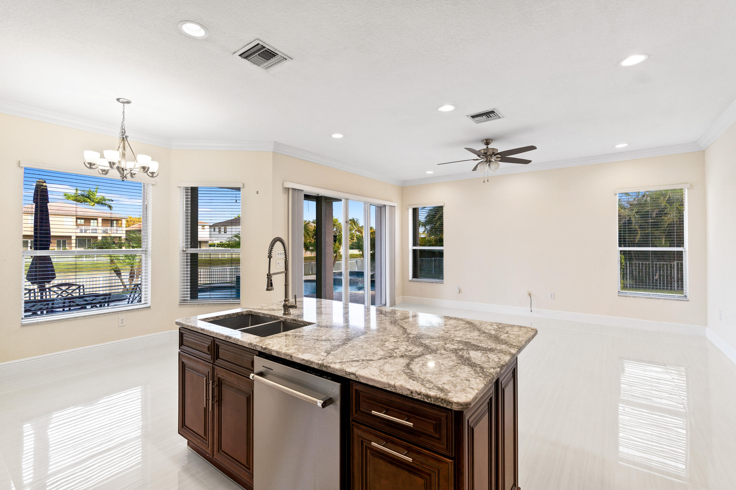 5422 Southwest 185th Terrace Miramar, FL 33029 - Photo 21 of 67 DSC06743