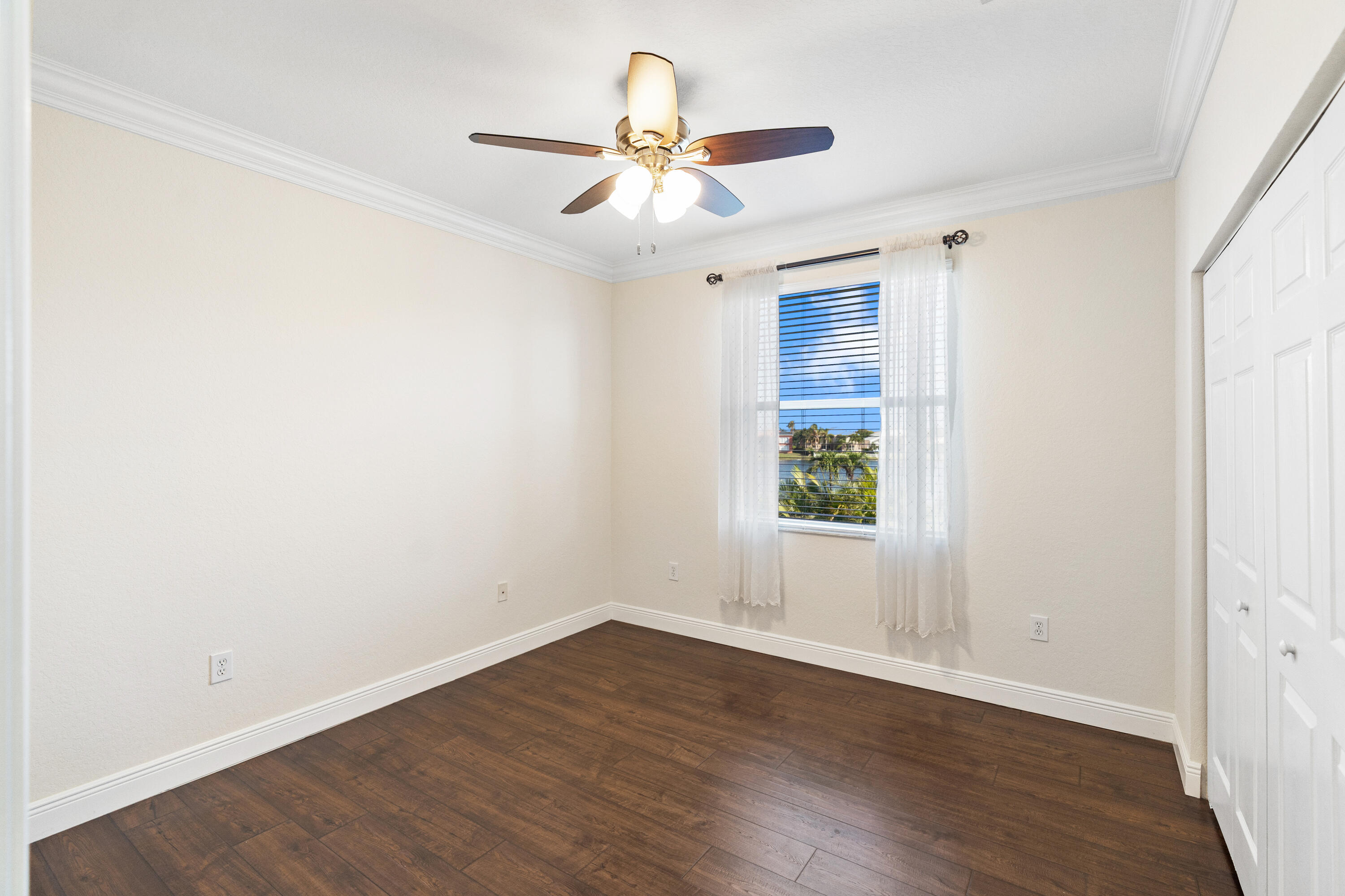 5422 Southwest 185th Terrace Miramar, FL 33029 - Photo 45 of 67 DSC06794
