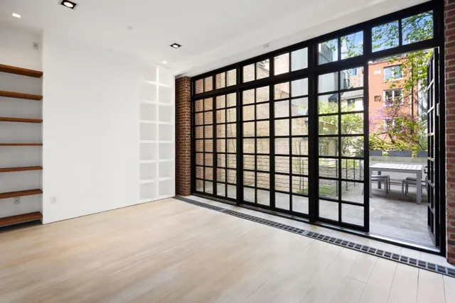 $6,495,000 | 439 West 21st Street | Chelsea