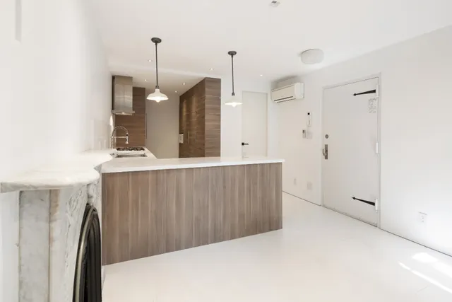 $6,495,000 | 439 West 21st Street | Chelsea