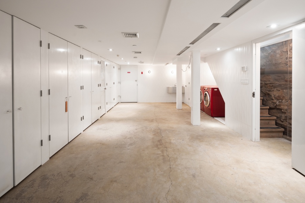 439 West 21st Street Manhattan, NY 10011 - Photo 9 of 14 Photo 9