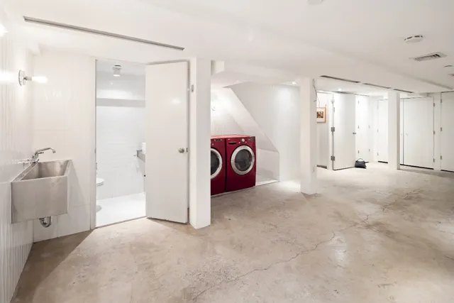 $6,495,000 | 439 West 21st Street | Chelsea
