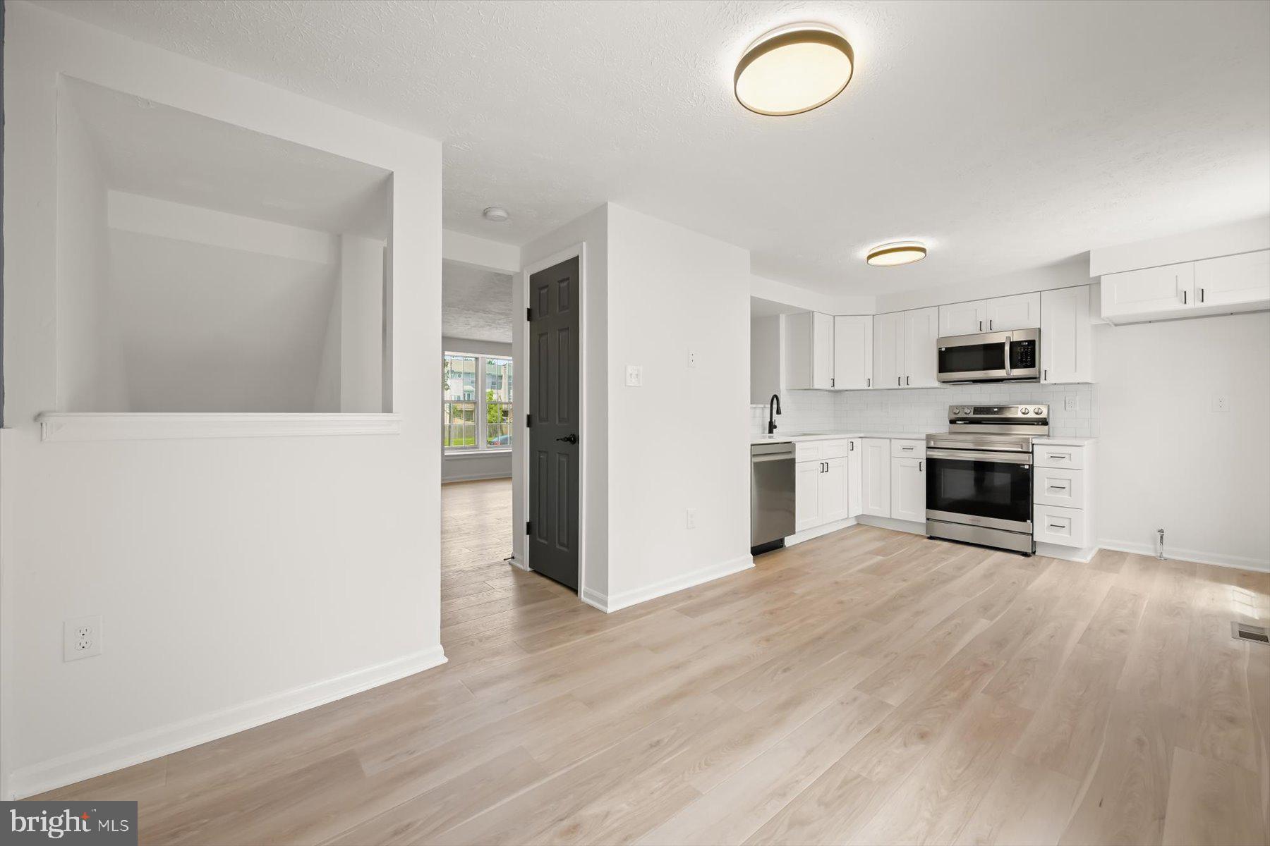 7833 Paddock Way Baltimore, MD 21244 - Photo 13 of 44