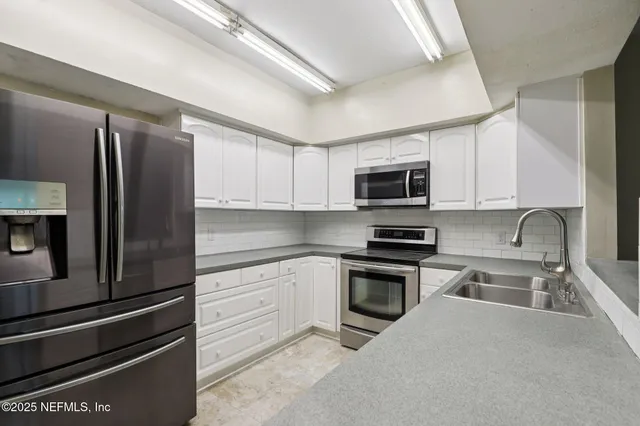 $198,000 | 9252 San Jose Boulevard, Unit 1402, Jacksonville, FL 32257