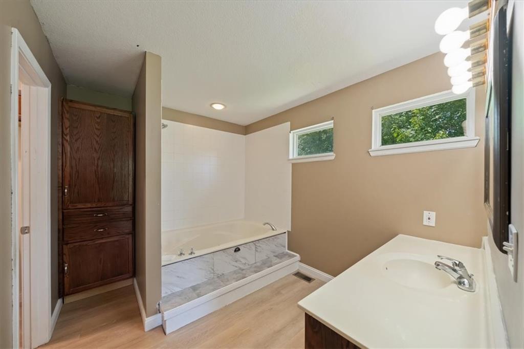 14515 Hutt Road Lone Jack, MO 64070 - Photo 20 of 47