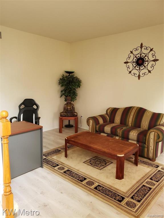 1227 Letica Drive Rochester, MI 48307 - Photo 5 of 58 Gallery Image 5