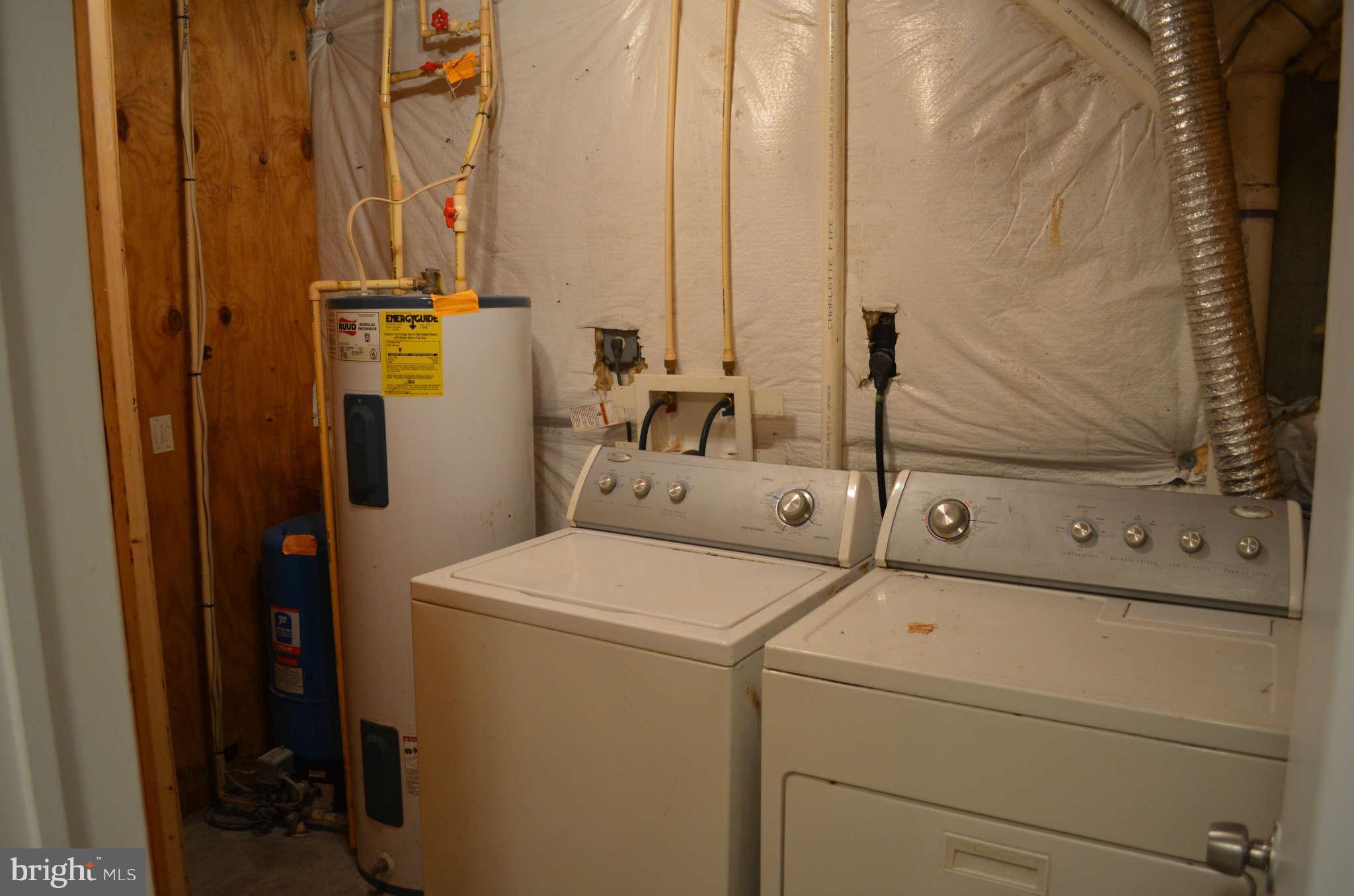 1252 High Top Road Linden, VA 22642 - Photo 13 of 17 Interior General