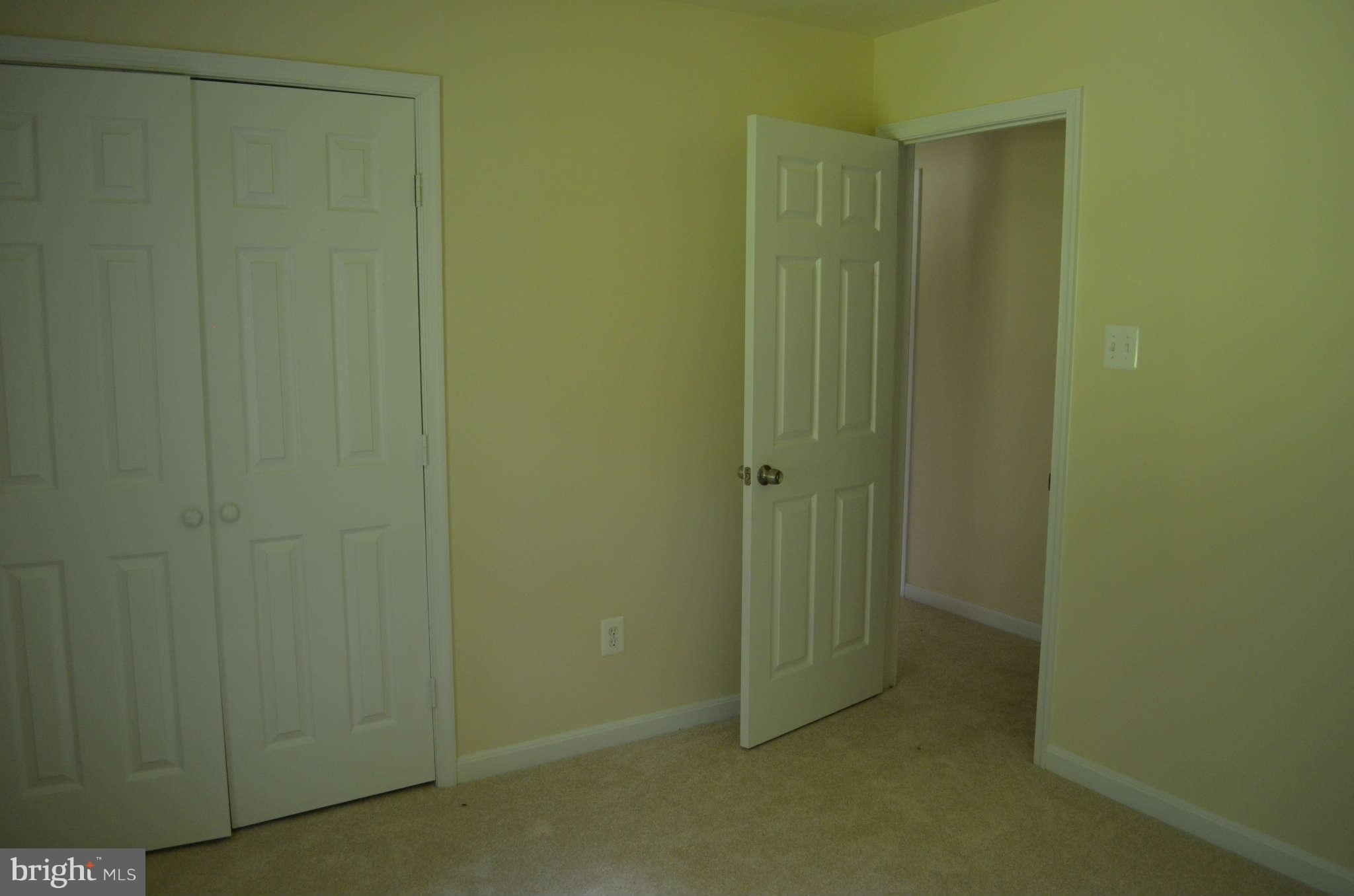 1252 High Top Road Linden, VA 22642 - Photo 5 of 17 Bedroom