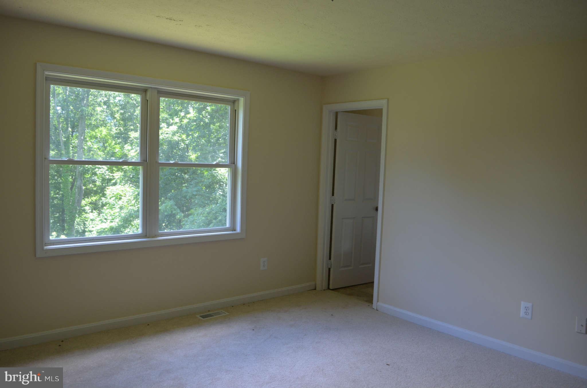 1252 High Top Road Linden, VA 22642 - Photo 7 of 17 Bedroom