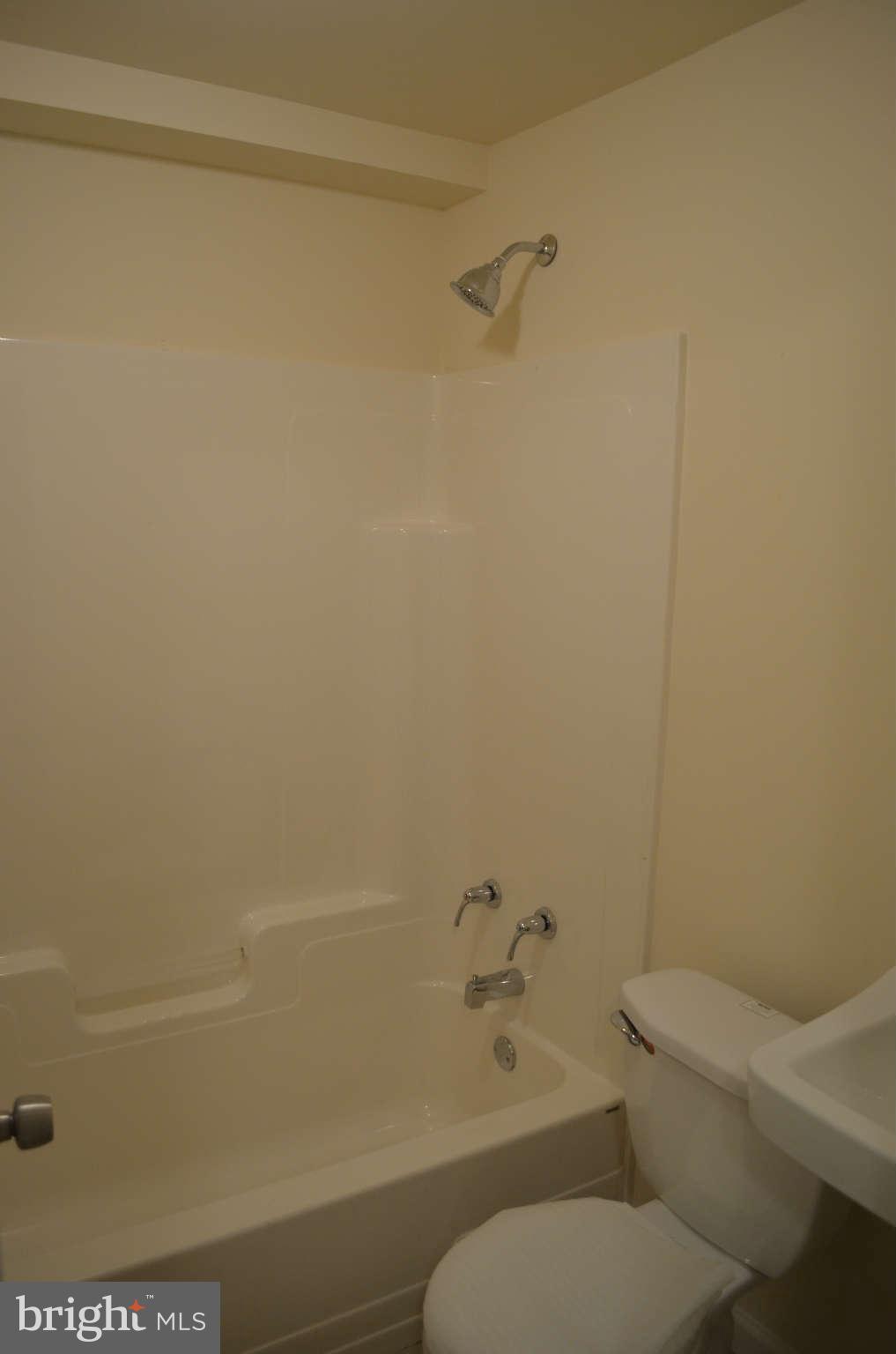 1252 High Top Road Linden, VA 22642 - Photo 10 of 17 Bedroom Master